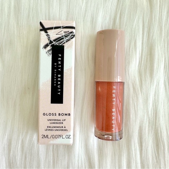 FENTY UNIVERSAL GLOSS BOMB - Picture 3 of 16
